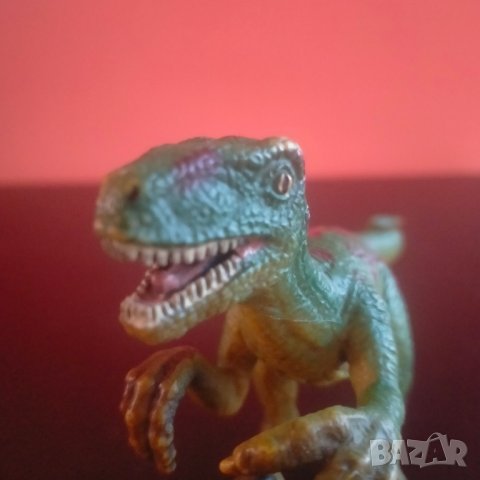 Колекционерска фигурка Schleich Dinosaurs Velociraptor 2003г 73527, снимка 12 - Колекции - 41982838