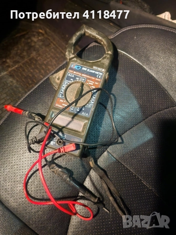 Инструмент клещи за измерване на напрежение 