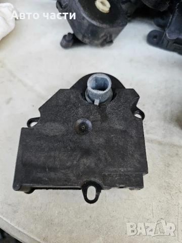 Задвижващ механизъм за врата на отоплителя, HVAC за Chevrolet Buick Yukon GMC Cadillac 16164972, снимка 2 - Части - 51128900