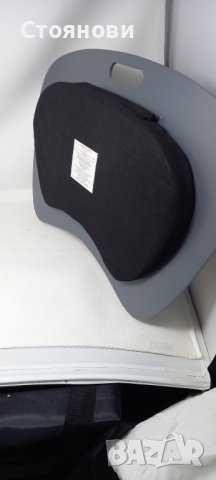 Дъска за лаптоп, табла  за легло с възглавничка сива, 59 x 36 x 7 см, снимка 5 - Лаптоп аксесоари - 41835563