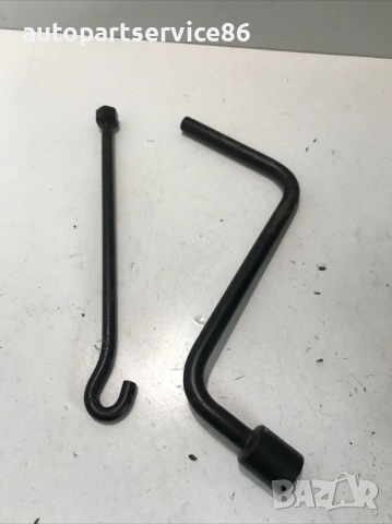 Комплект крик за повдигане за Peugeot 407 (2005) 9651759280, снимка 2 - Части - 53732753