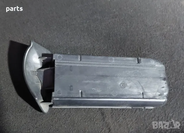 Преден Пепелник Форд Фокус (3)
- 98ABA04810, снимка 2 - Части - 47440670