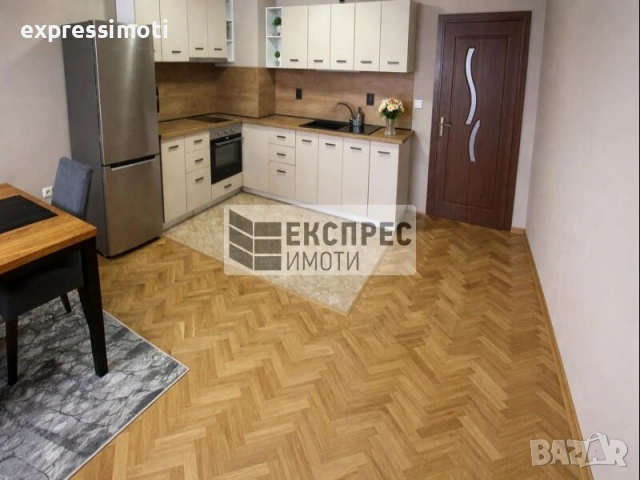 3 стаен до МОЛ Варна