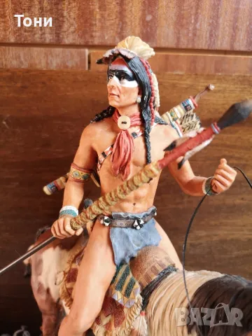 статуетка на индианец, колекционерска, снимка 2 - Статуетки - 50243293