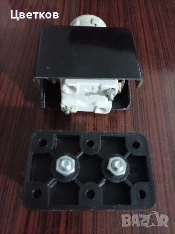 Винтов предпазител + клеми нови, снимка 2 - Друга електроника - 42352722