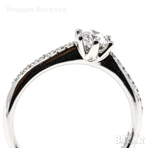 Диамантен пръстен бяло злато, снимка 4 - Пръстени - 53243112