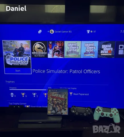 Playstation 4 с 2 контролера и акаунт с 6 дигитални игри и една на диск., снимка 4 - PlayStation конзоли - 56104535