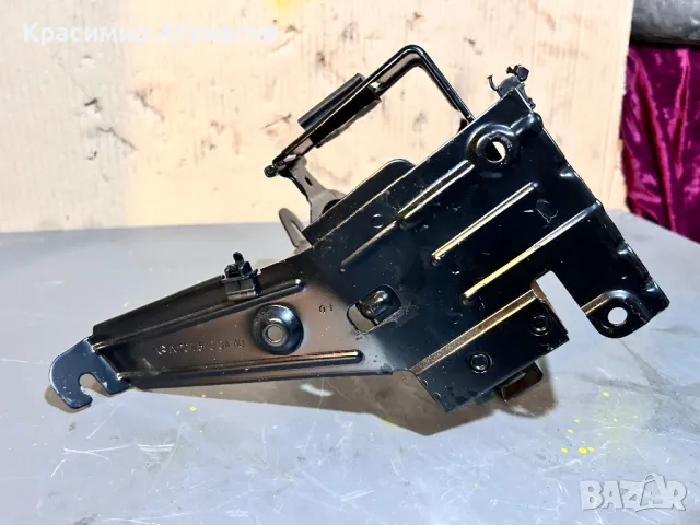 A2045400440. Държач акумулатор стойка за Мерцедес Ц-класа W204. 2011-2014г. , снимка 4 - Части - 49860408