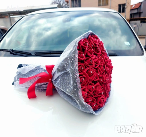 Вечен Букет от 51 рози от фоам , снимка 2 - Подаръци за жени - 53044680