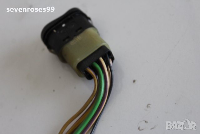 Бутон ел стъкла десен Форд Фокус 1 Ford Focus 1 98AG14529CB, снимка 4 - Части - 42250982