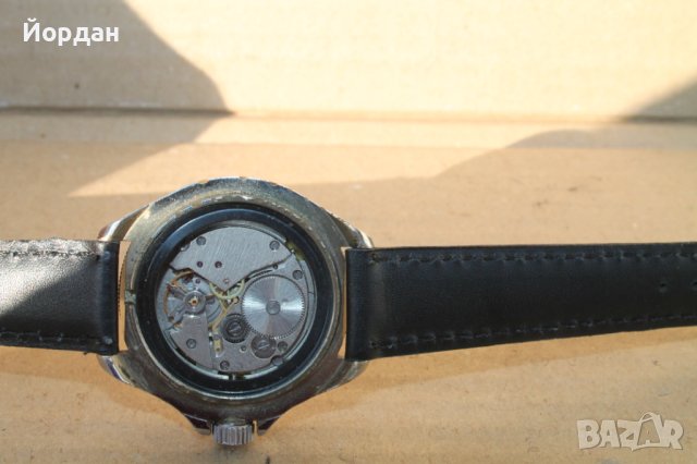 СССР мъжки часовник ''Восток'' командирски, снимка 12 - Мъжки - 42539577