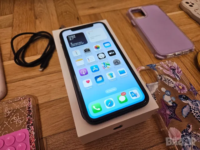 Продавам iPhone 11, 64GB, фабрично отключен към всички оператори. Телефонът работи отлично, снимка 6 - Apple iPhone - 55958123