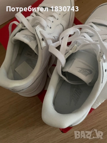 Nike дамски обувки 36,5, снимка 3 - Маратонки - 51708903