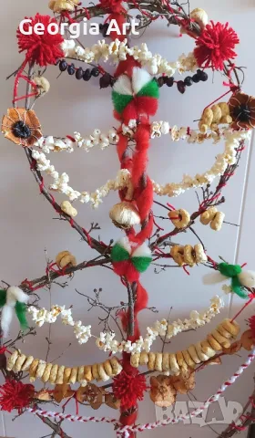 Сурвачка от дрян с богата украса, снимка 3 - Декорация за дома - 48396700