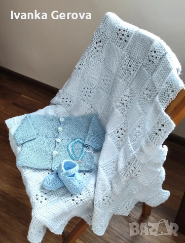 Ръчно плетен комплект за новородено 