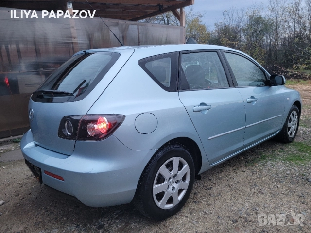 Мазда 3 1.4 2008, снимка 4 - Автомобили и джипове - 52460011