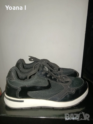 Черни дамски маратонки