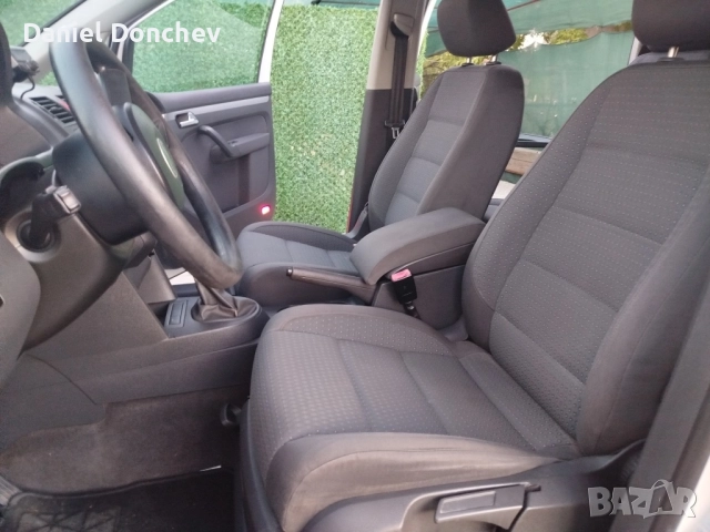VW TOURAN 1.9 TDI 2006г, снимка 6 - Автомобили и джипове - 51489776