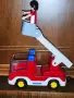 Playmobil пожарна (2016 г.) и човече (1994 г.), снимка 2