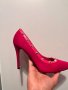 VALENTINO розови токчета имитация, снимка 1 - Дамски обувки на ток - 41068085