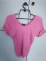 Плетена розова блузка, снимка 1 - Корсети, бюстиета, топове - 42292468