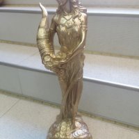 Продавам голяма статуетка Фортуна в златно! , снимка 1 - Декорация за дома - 40896661