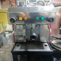 професионална кафе машина и мелачка , снимка 3 - Друго търговско оборудване - 41896121