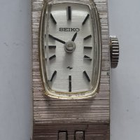 Дамски механичен часовник Seiko 1520-3339, снимка 4 - Антикварни и старинни предмети - 42012572