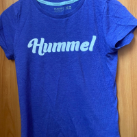 Оригинална тениска Hummel намалена, снимка 1 - Тениски - 36517530
