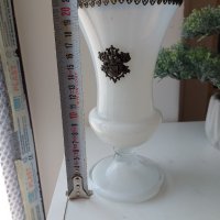 Стъклена ваза-двуцветно стъкло с метални орнаменти, снимка 7 - Вази - 40838308