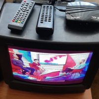 Малък телевизор SONY, снимка 2 - Телевизори - 40888674