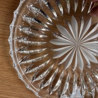 Кристална чиния за сладки, снимка 3 - Чинии - 42259038