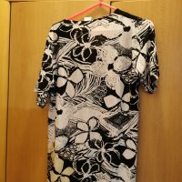 Дамска блуза , снимка 2 - Тениски - 35788921