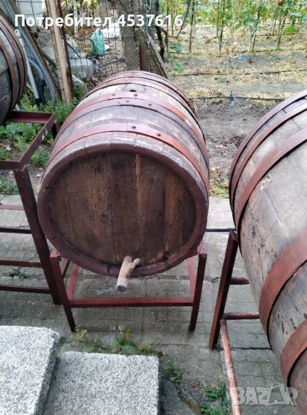 4 бъчви за вино: 100, 80, 60 и 90 литра с метални стойки и канелки., снимка 1