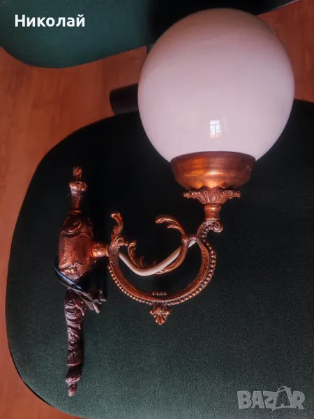 Продавам бронзов стенен аплик красота и изящество , снимка 1