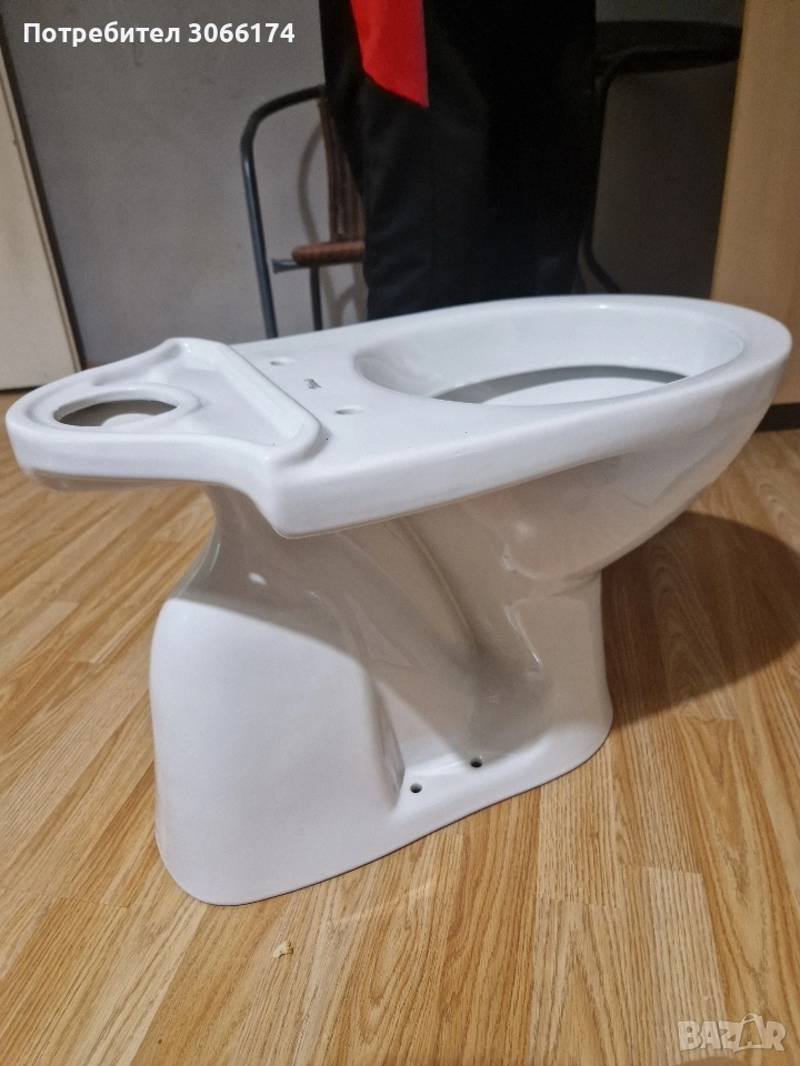 Чисто нова тоалетна чиния с казанче, снимка 1