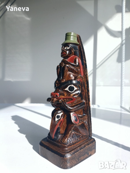 Статуетка от Перу с фигури на свръхестествени същества, хора и животни., снимка 1