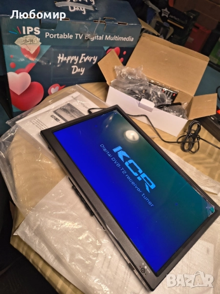 Портативен телевизор TV16, 16 инча, 12/220V, Цифров тунер DVB-T2,, снимка 1