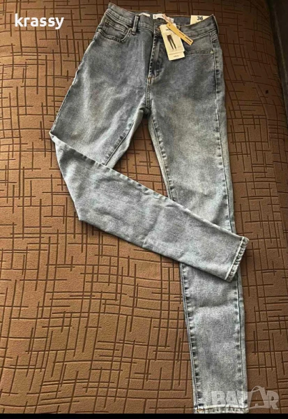 НОВИ еластични дамски дънки Mango (размер 36), снимка 1