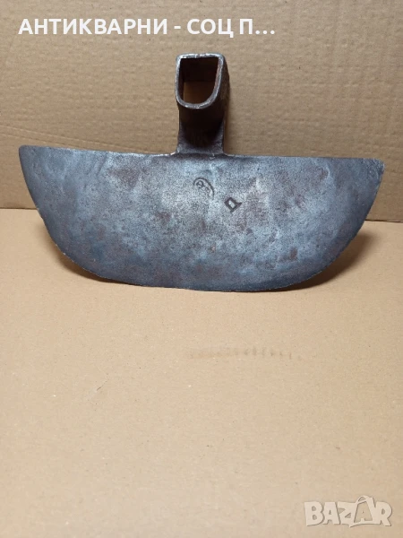 Соц Стара Ръчно Кована Мотика Сърп и Чук Тегло 1.2кг Номер/7/., снимка 1