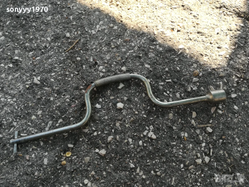 МАНИВЕЛА С КЛЮЧ 19 ЗА ГУМИ 0208251659, снимка 1