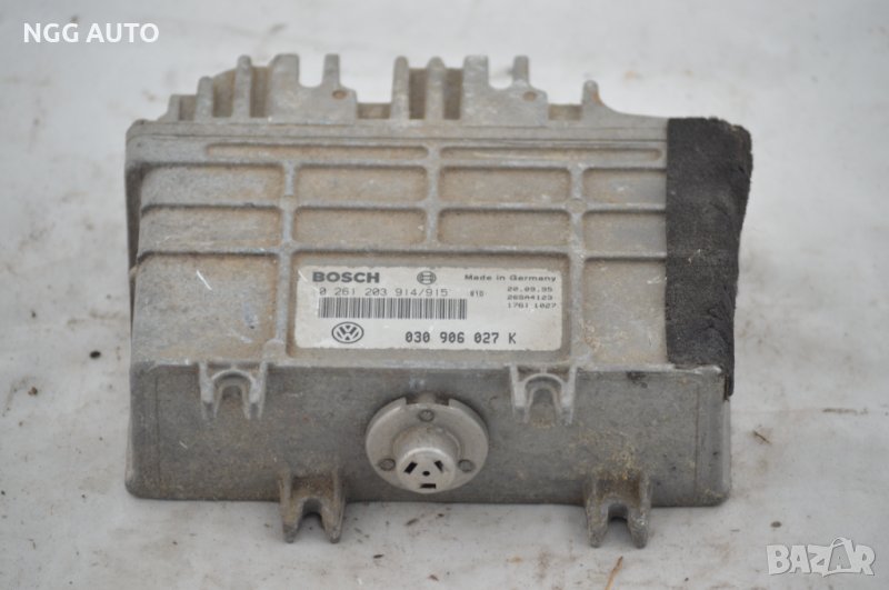 Компютър Двигател BOSCH 0 261 203 914/915, 030 906 027 K за VW Polo 6N1 1.4 44 kW / 60 к.с., снимка 1