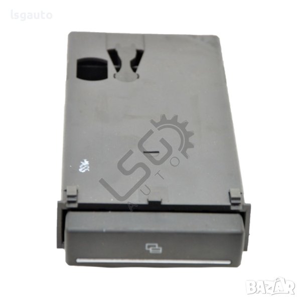 Визитник AUDI A3 (8PA) 2004-2012 ID:105103, снимка 1