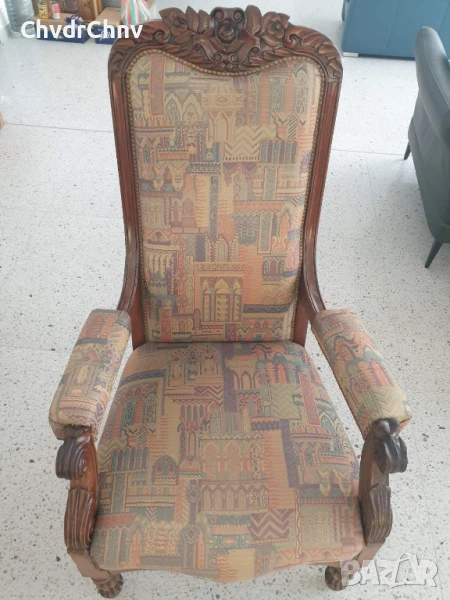 Старо кресло ръчна дърворезба 110см/висок масивен дървен стол с полакътници, снимка 1