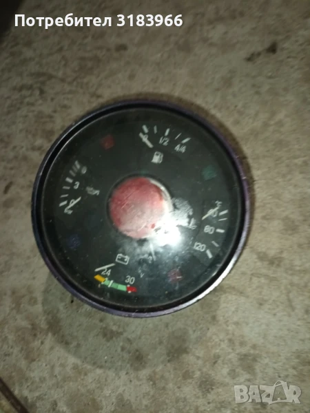 контролно табло за стар автомобил, снимка 1