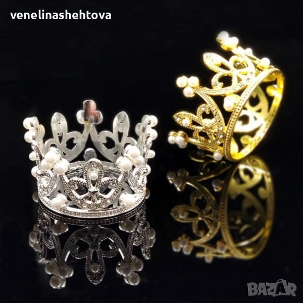 Сребриста и златиста малка коронка тиара с перли топер декорация , снимка 1