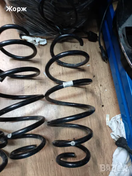Astra J пружини , снимка 1