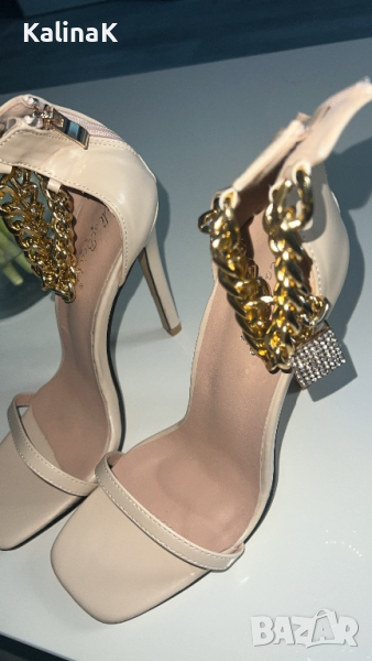 Сандали на ток, снимка 1