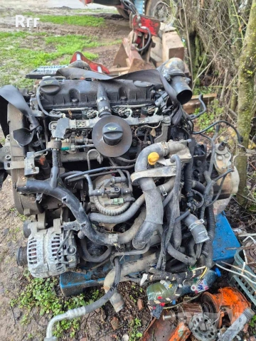 Продавам двигател 2000 Hdi 107кс пежо ситроен 