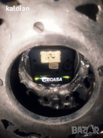 Стар каминен часовник. Бял бронз с готически орнаменти и мраморна основа. 60 те години на миналият в, снимка 12 - Антикварни и старинни предмети - 51286024